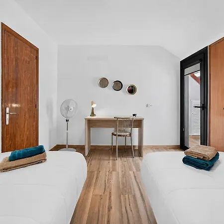 Apartment Altemar Sea View